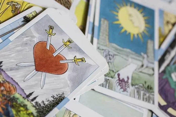 12-Month Forecast: Full Clairvoyant Tarot Reading