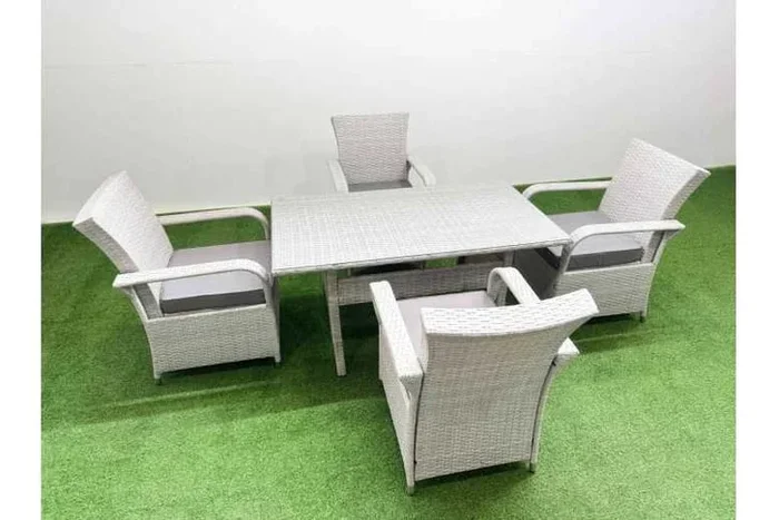 5 PCS PE Rattan Dining Set – Weather-Resistant Outdoor Furniture