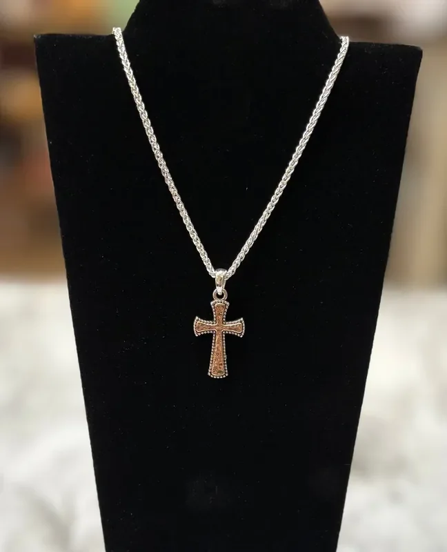 Be the Light Pendant Necklace – 4 styles