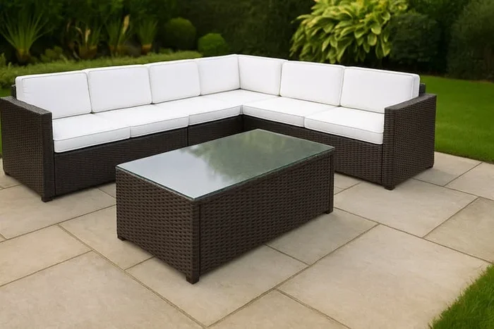 Berlin 6-Seater Weather-Resistant Rattan Corner Lounge Set with Glass Table – Hand-Woven Outdoor Sofa