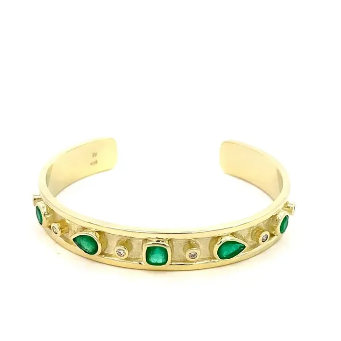 Bracelet bangle cuff style set with emeralds and diamonds 14kt yellow gold