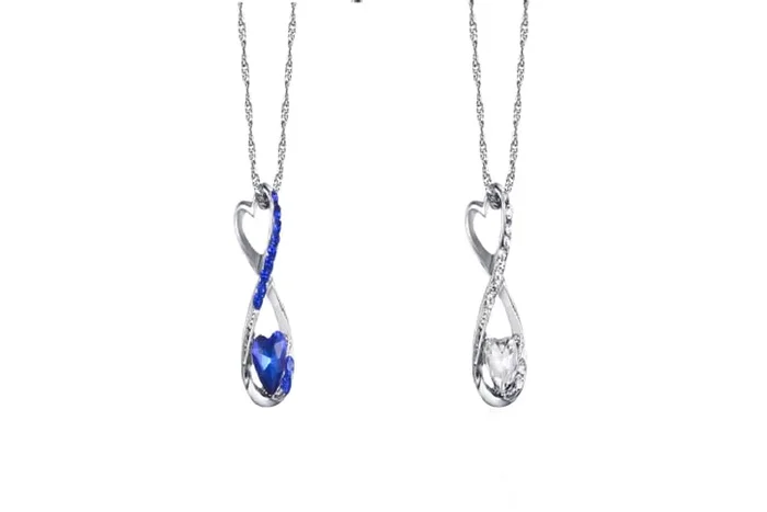 Captivating Crystal Heart Figure 8 Necklace