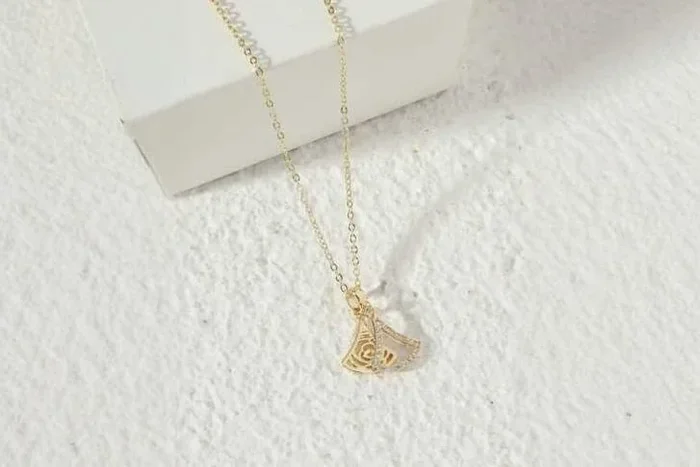 Captivating Two-Tone Crystal Fan Pendant Necklace