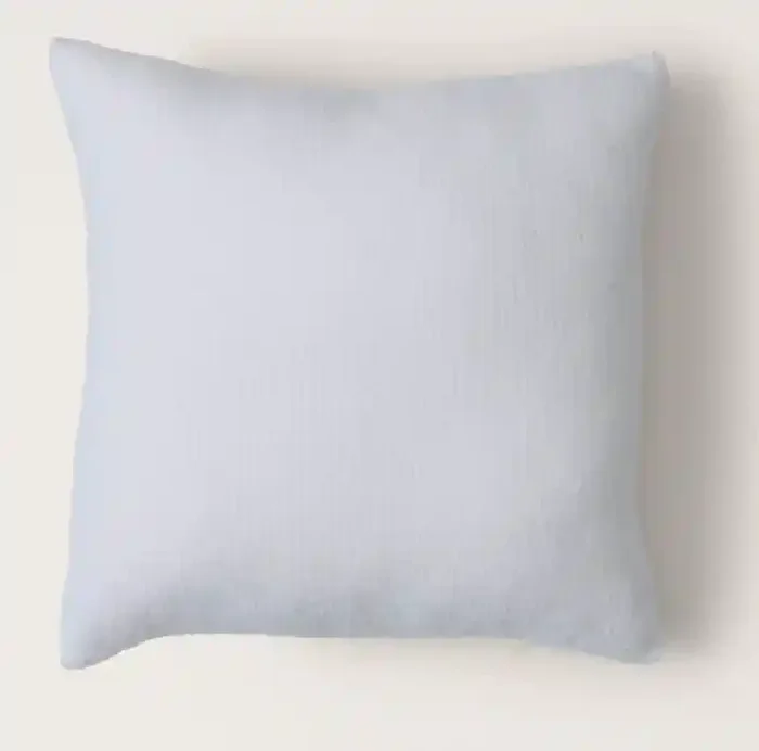 CCL Ribbed Pillow Cover & Insert 18″ x18″ – White – Barefoot Dreams