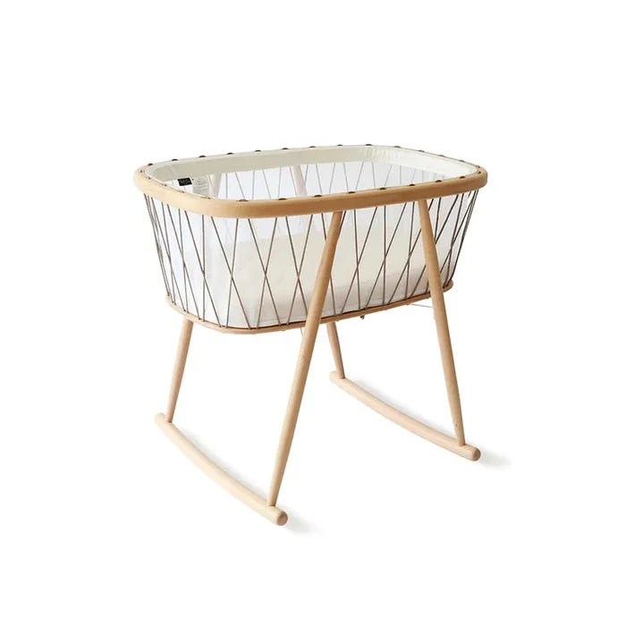 Charlie Crane Kumi Crib – Hazelnut