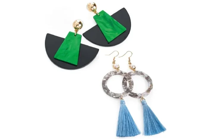 Chic Marble Effect Drop Earrings