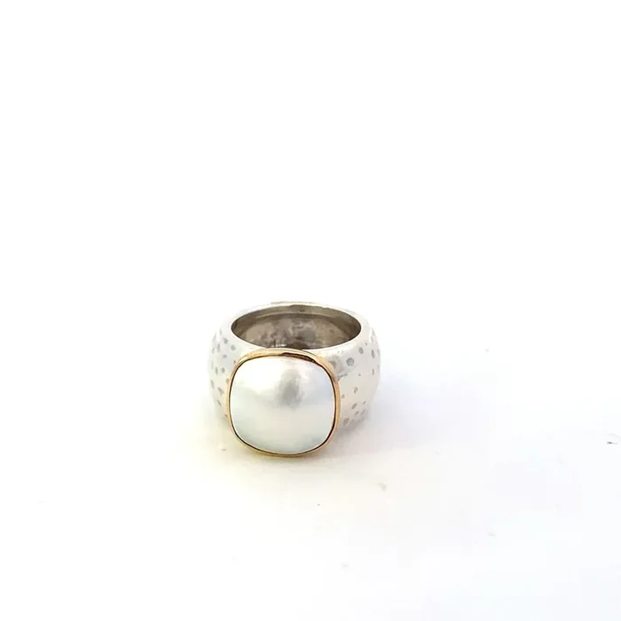 Cushion Shaped Mabe Pearl on a Wide Shank 2-tone Ring – Raymond Mazza