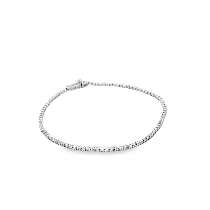 Diamond bracelet with small lab diamonds= 1.28ct, tennis style 14kt white gold