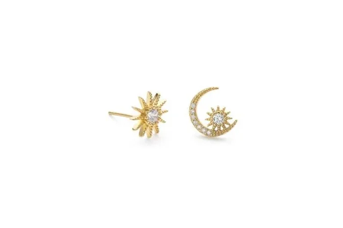 Elk & Bloom 14K Gold-Plated Sterling Silver Star & Crescent Moon Stud Earrings – Hypoallergenic, Lightweight, Gift-Ready