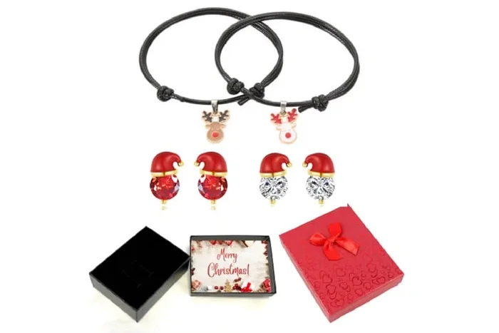 Enchanting Christmas Joy – 2 Bracelets & 2 Earrings Set