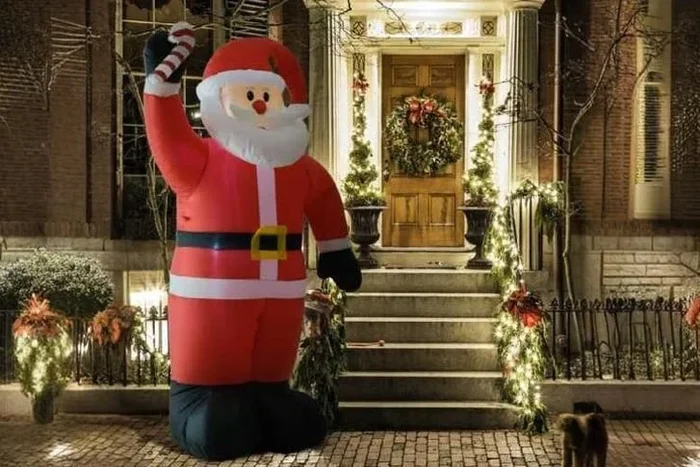 Enchanting Inflatable Santa Claus – 240cm Tall!