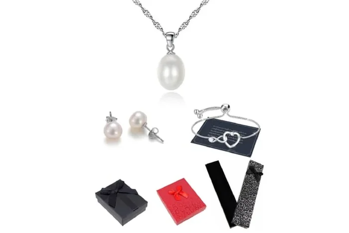 Exquisite Pearl Jewelry Trio: Necklace, Bracelet & Earrings Set