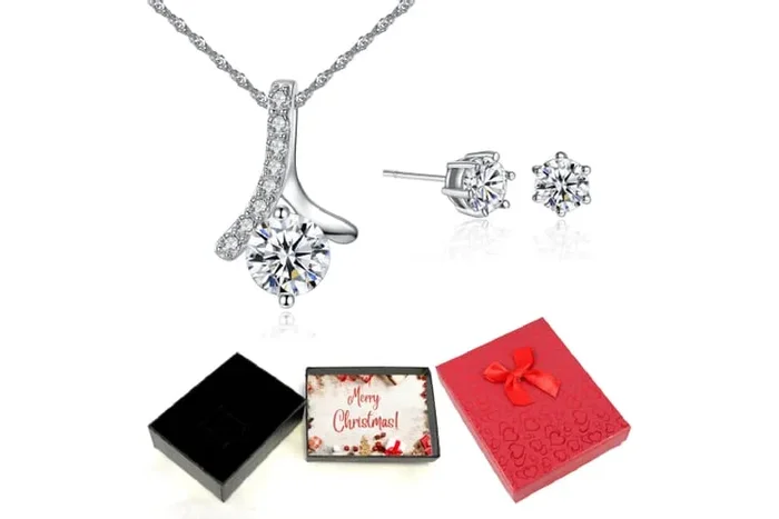 Exquisite Silver Necklace & Earring Set – Xmas Edition