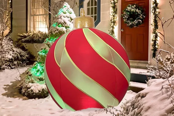 Giant Inflatable LED Christmas Ball Decor – Shine Bright in 3 Festive Colors!