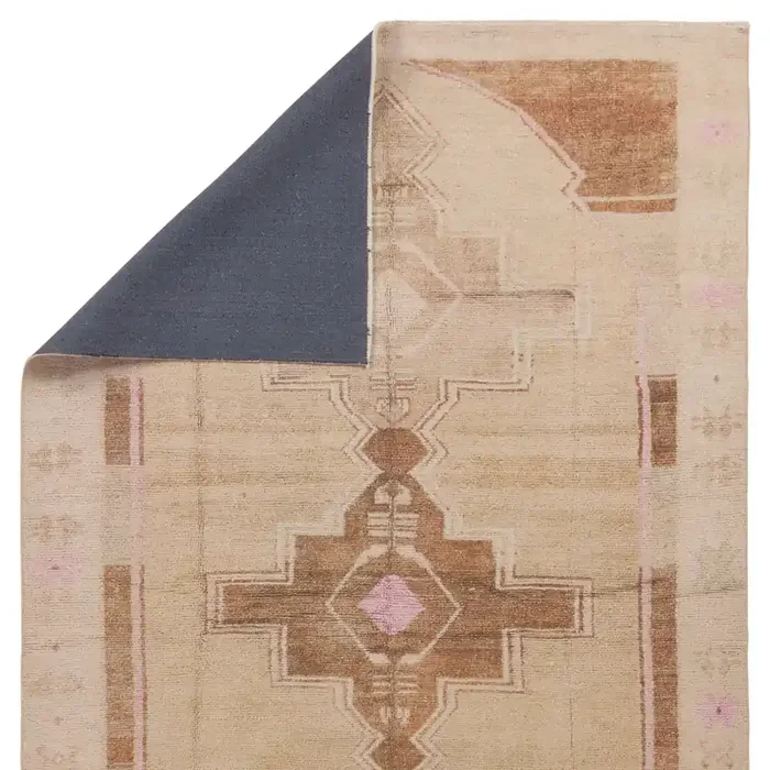 Jaipur Living Parian Medallion Tan/Pink Area Rug (BOHEME – BOH29)