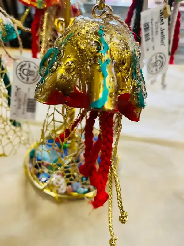 Mini Jellyfish Ornaments – Christmas Classics