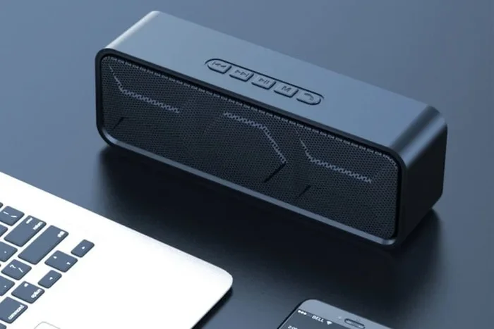 Mini Lightweight Bluetooth Speaker – Vibrant Sound on the Go!