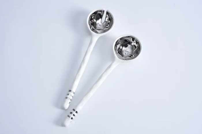 Porcelian Salad Server Set White & Silver – Pampa Bay