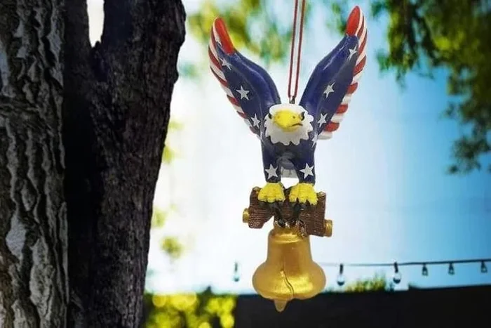 Realistic Blue Eagle Resin Pendant Necklace for Women – Patriotic Statement Jewellery