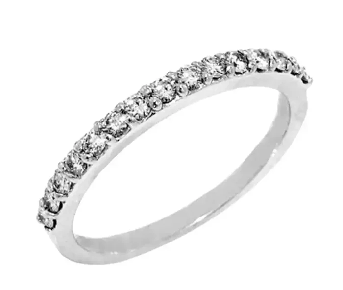 Ring diamond anniversary 14=.18ct 14kt white gold