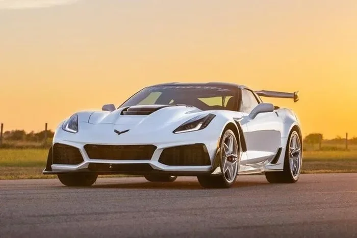 Santa’s Special Junior 9-Mile Sports Car Driving Experience – 20+ Locations