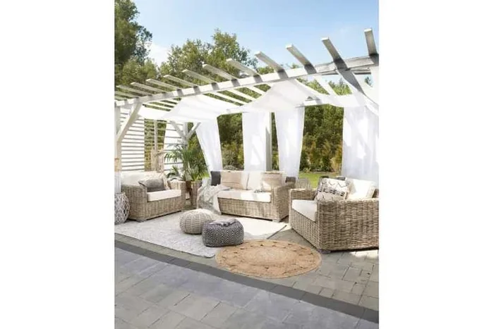 Set of 2 Hand-Woven Rattan Garden Armchairs – Modern Outdoor Seating