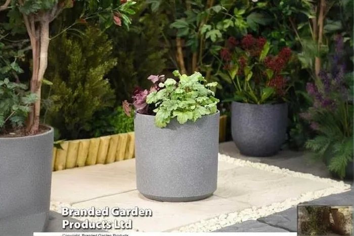 Stone Effect Cylinder Planter – Weatherproof, Lightweight Garden Pot (26cm)