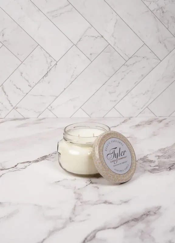 Tyler Candle Company- 22oz Dolce Vita Candle