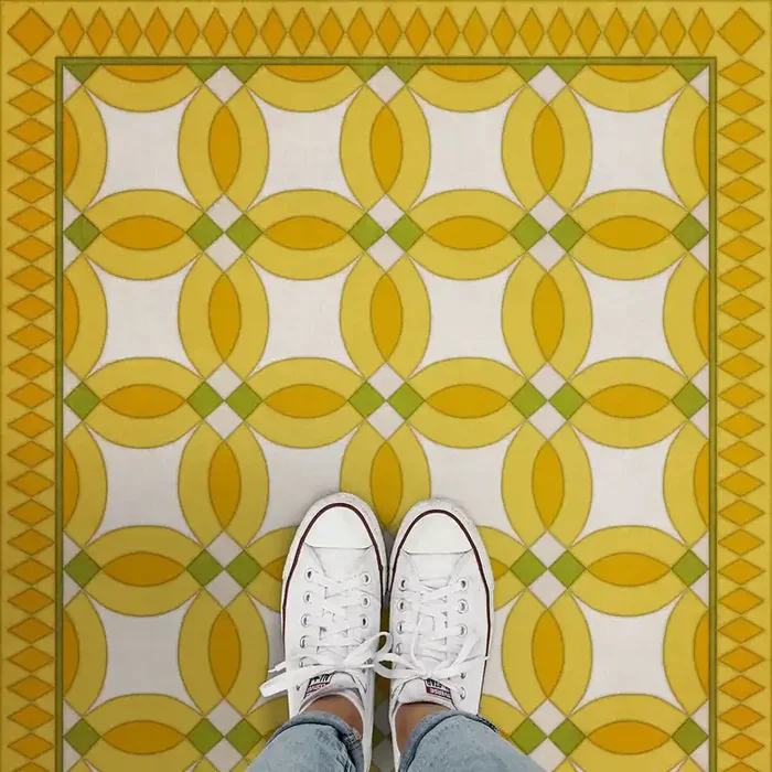 Vintage Vinyl Floorcloth Rug (American Folk Art Museum – Wedding Ring – Phoebe)