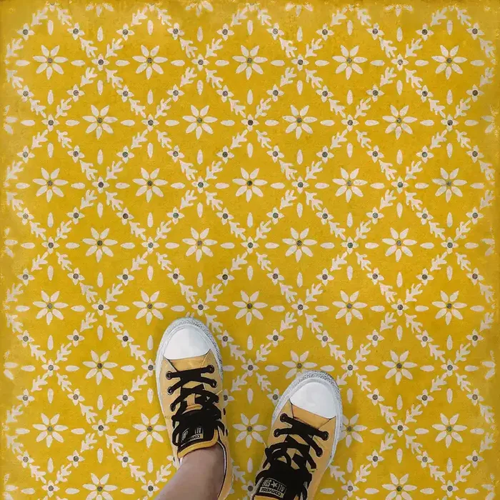 Vintage Vinyl Floorcloth Rug (Williamsburg -Naturalist – Byrd)