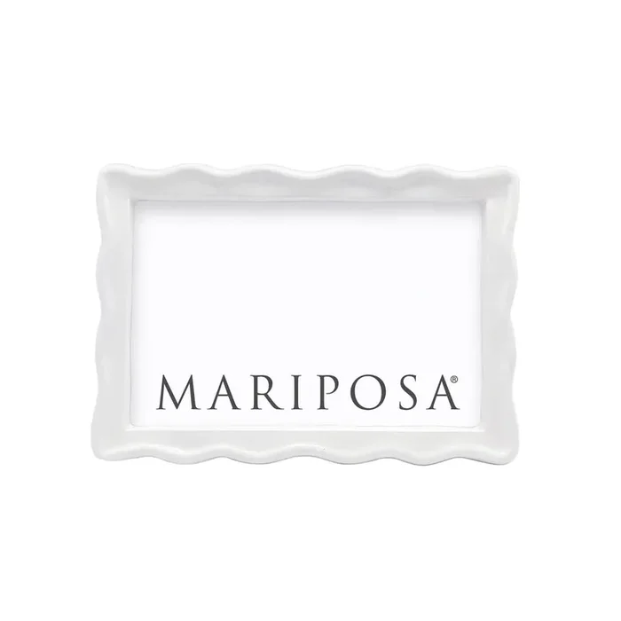 Wavy White Frame – Mariposa