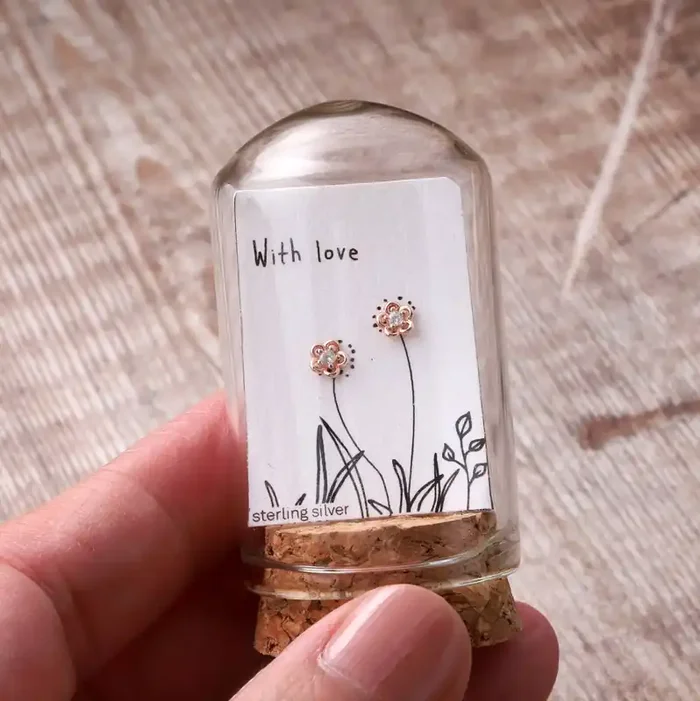 ‘with love‘ Flower With Crystal Earrings ROSE GOLD